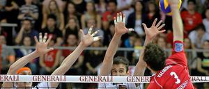 Noch ein Champion aus Berlin. Die BR Volleys bezwangen in einer ebenfalls dramatischen Finalserie den TSV Unterhaching. In der neuen Saison scheint der Deutsche Meister sogar noch stärker und hat in der Volleyball-Bundesliga noch kein Spiel verloren.