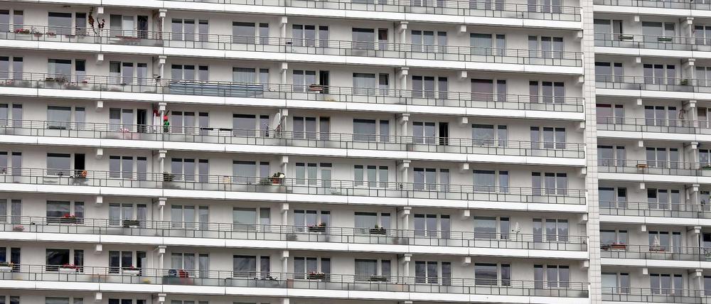 Die Mieten in Berlin steigen rapide. Die Politik will nun einen Dämpfer einbauen.