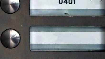 Nummern statt Namen. So sehen Klingelschilder von Berliner Ferienwohnungen aus.
