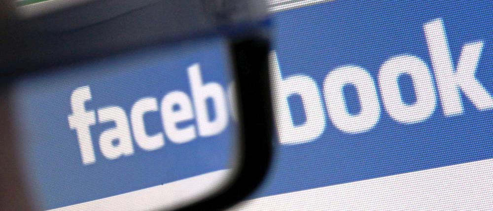 Befriedigend wie Sex: Die Benutzung von Facebook.