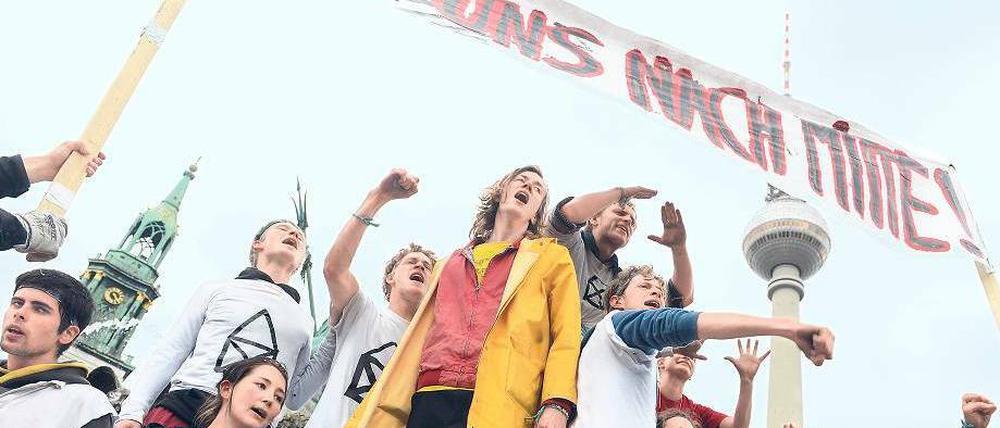 Appell an den Regierenden. Am Montag demonstrierten Studierende und Dozenten vor dem Roten Rathaus. 
