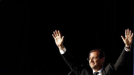 Francois Hollande: Man könnte glauben, er sei schon Präsident.