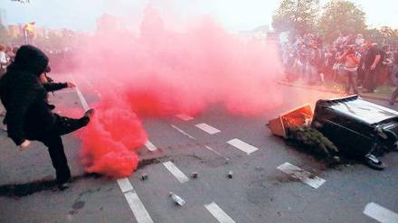 Krawall in Kreuzberg. Die Lage bei der Autonomen-Demo am 1. Mai war doch brisanter, als es zunächst aussah.
