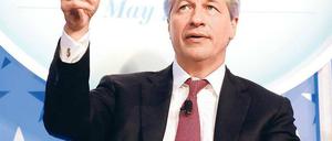 In Erklärungsnot. Der bis vor kurzem noch gefeierte JP-Morgan-Chef Dimon muss nun für den Fehler geradestehen. Foto: AFP