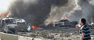Spur der Verwüstung: Die Anschläge wurden mit zwei Autos verübt. Foto: dpa