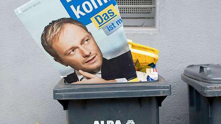 Wenn es in Nordrhein-Westfalen nicht für eine rot-grüne Koalition reicht, könnte die FDP unter Christian Lindner zum "Steigbügelhalter" werden, fürchtet der Generalsekretär der NRW-CDU.