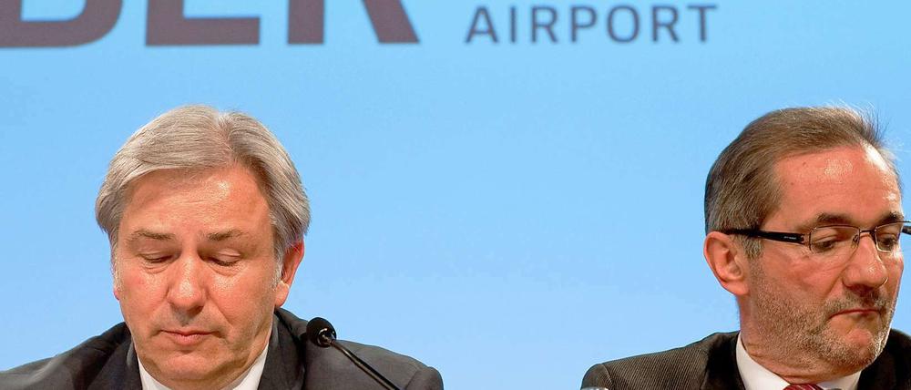 Klaus Wowereit (l.), Matthias Platzeck und Peter Ramsauer (nicht im Bild) stehen unter Erklärungsdruck.