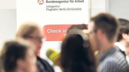 Die Jobmaschine läuft weiter.