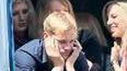 Aufstieg feiern? So wie Maximilian Beister ging es den meisten Fortunen. Foto: dpa