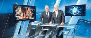 Ruft uns an. Sat 1 bringt ab 11 Uhr 30 Infos zum Champions-League-Finale, auch mit Johannes B. Kerner und Franz Beckenbauer (Spiel ab 20 Uhr 45). Zeit für knifflige Fragen.