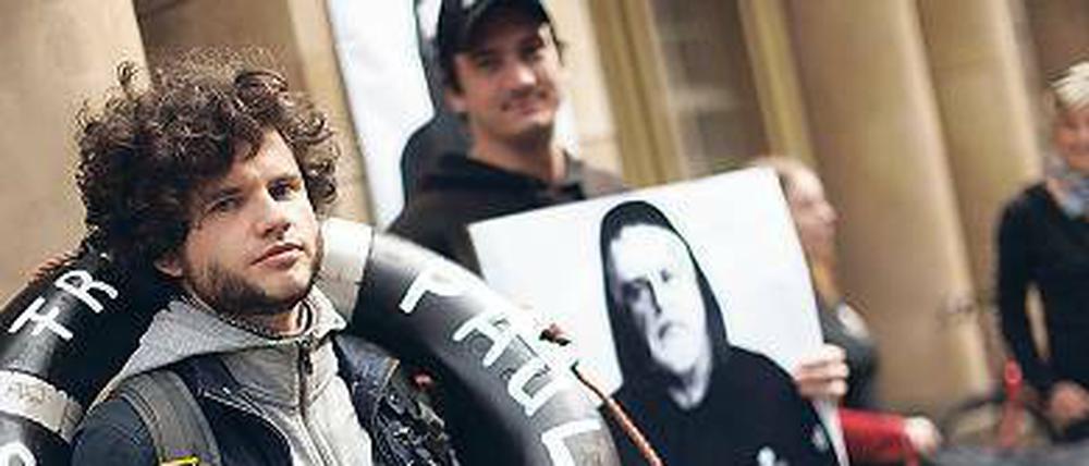 Freiheit für Paul Watson. Demonstranten vor dem Bundesjustizministerium. 