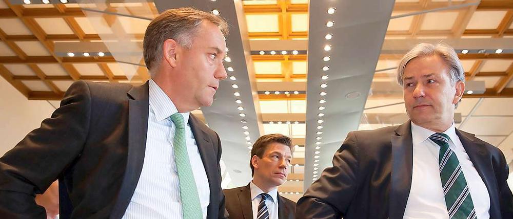 Rainer Schwarz (links) und Klaus Wowereit (rechts)