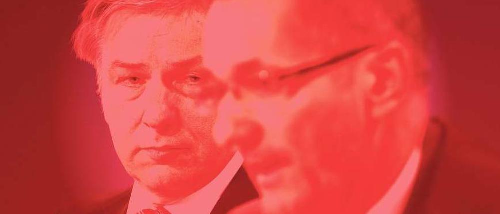 Roter Alarm. Berlins Regierender Bürgermeister Klaus Wowereit und Brandenburgs Ministerpräsident Matthias Platzeck (beide SPD) waren als Aufsichtsratsmitglieder der Flughafengesellschaft für die Kontrolle der BER-Baustelle verantwortlich. Dass der Hauptstadtflughafen nicht termingerecht eröffnet werden kann, haben sie dennoch nicht kommen sehen. Beide sehen keinen Grund für persönliche Konsequenzen.