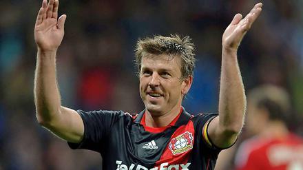 Bernd Schneider, 38, wurde 2002 mit Bayer Leverkusen Vizemeister und erreichte jeweils das Finale im DFB-Pokal und in der Champions League. Beide Endspiele verlor Bayer allerdings.