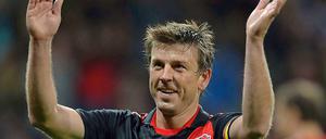 Bernd Schneider, 38, wurde 2002 mit Bayer Leverkusen Vizemeister und erreichte jeweils das Finale im DFB-Pokal und in der Champions League. Beide Endspiele verlor Bayer allerdings.