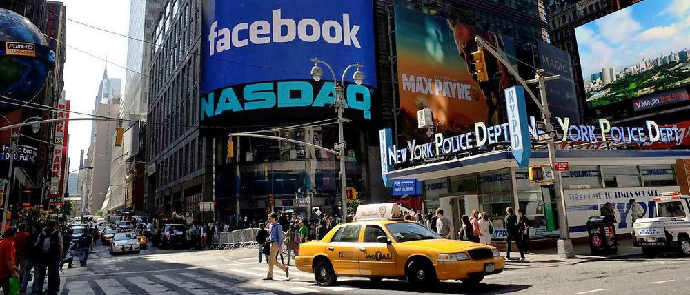 Am New Yorker Timesquare heißt die US-Technologiebörse Nasdaq den Neuling willkommen.