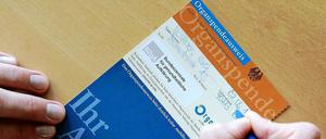 In Zukunft wird der Organspende-Ausweis in seiner alten Form nicht mehr gebraucht. Alle Versicherten werden regelmäßig zu ihrer Spendebereitschaft befragt.