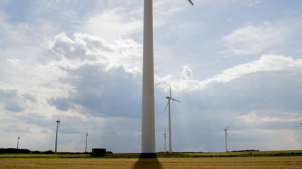Im Uhrzeigersinn: Dass Windräder rechts herum drehen, ist eine Übereinkunft.