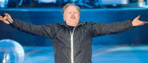 Lasst euch umarmen. Herbert Grönemeyer trotzt dem Wetter. 