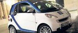 Smarte Lösung. Die Carsharing-Firma Car2Go bietet in Berlin 1000 Kleinwagen an – ab 2013 kommen 300 elektrische hinzu.
