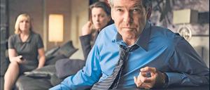 Sein Name ist Brosnan, Pierce Brosnan. Von seinem neuen Film „November Man“, der ab Oktober in Berlin entstehen soll, erhofft sich der irische Schauspieler und Produzent viel: den Start einer neuen Filmmarke, vergleichbar 007 oder „Star Wars“. Auf dem Foto ist er im Roman-Polanski-Film „Der Ghostwriter“ zu sehen.