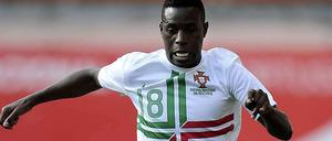 Sorgte für die Entscheidung: Silvestre Varela traf zum 3:2 für Portugal.