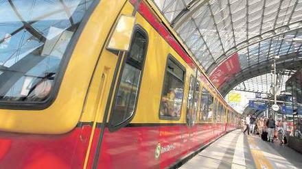 Vorwärts. Beim Thema S-Bahn scheut sich die SPD mit neuer Führung auch nicht, vom Koalitionsvertrag abzurücken. 