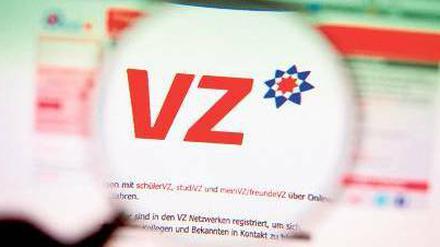 Hilft nichts. Nicht mal durch die Lupe erscheint StudiVZ so groß wie es einst war. 