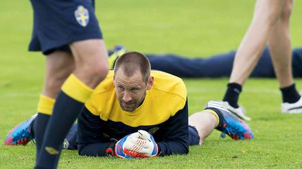 Das unter Bolzplatz-Kickern bestens bekannte "Abschrummen", praktiziert auch im Training der Schweden zu Ungunsten von Torhüter Johan Wiland, schlägt in der skandinavischen Heimat hohe Wellen. 