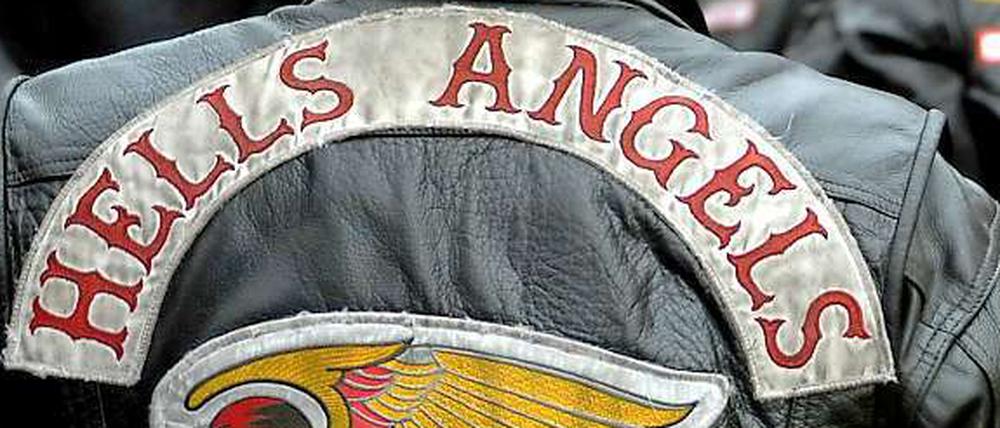 Ein Mitglied der Hells Angels wurde am Sonntagmorgen in Berlin Hohenschönhausen niedergeschossen.