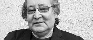 Bolat Atabajew, Jahrgang 1952.