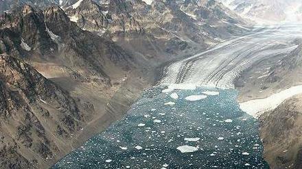 Ende der Eiszeit. Je schneller die Gletscher schwinden, umso mehr Wasser gelangt in den Ozean. Bis 2100 dürfte der Meeresspiegel dennoch um höchstens 80 Zentimeter steigen, sagen jetzt Experten.