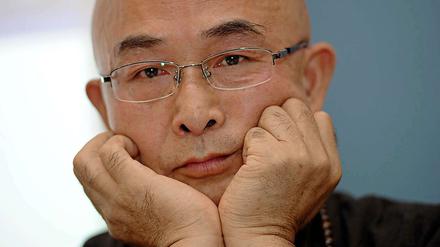 Liao Yiwu erhält den Friedenspreis des Deutschen Buchhandels 2012.