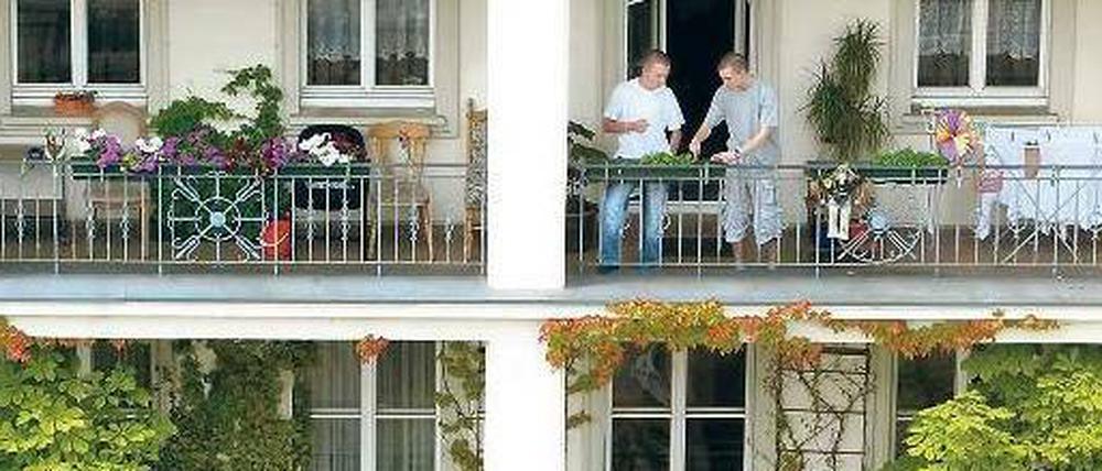 Sommer in der Stadt. Die Berliner bleiben, wo sie sind, und wollen vor allem mehr Zeit mit der Familie verbringen. 