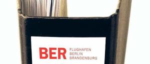 Kontrollbericht. Im Bericht für den Aufsichtsrat sollte über Baufortschritte informiert werden – deutlich wurden aber vor allem die massiven Probleme am BER.