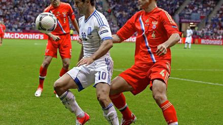 Der alte Mann trifft das Tor: Griechenland Karagounis (10) erzielte das 1:0 gegen Russland.