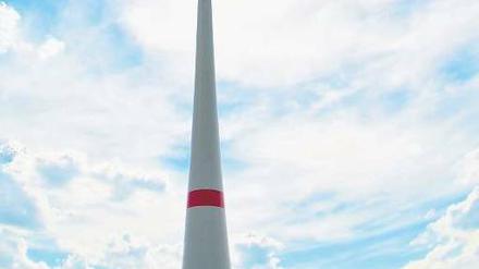 Schutzbedürftig? Auf dem Kongress werben Sicherheitsdienste für ihre Leistungen. Bei Bedarf wird auf Windparks auch „mit Hund, bewaffnet, motorisiert“ aufgepasst. Foto: p-a/dpa
