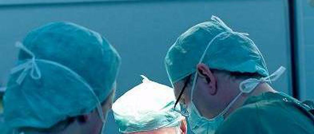 Unfallchirurgen werden oft kritisiert.Foto: dpa
