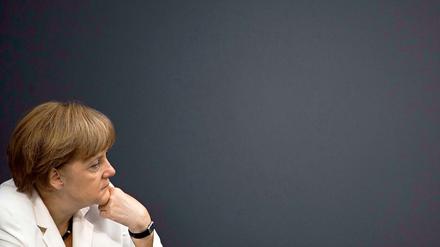 Angela Merkel bei der Abstimmung zum Fiskalpakt und ESM im Bundestag.