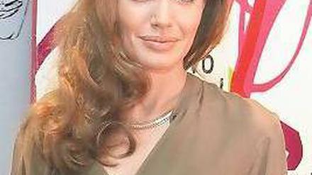UN-Botschafterin. Angelina Jolie stellte auf der Berlinale ihr Bosnien-Drama „In The Land of Blood and Honey“ vor. Foto: Reuters