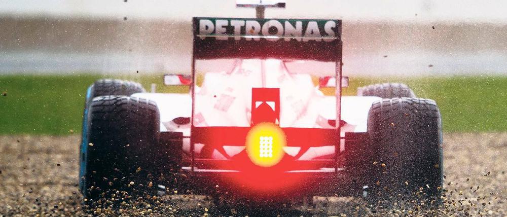 Ist dieser Parkplatz noch frei? Michael Schumacher war während der Qualifikation mehrfach abseits der üblichen Pfade unterwegs. 