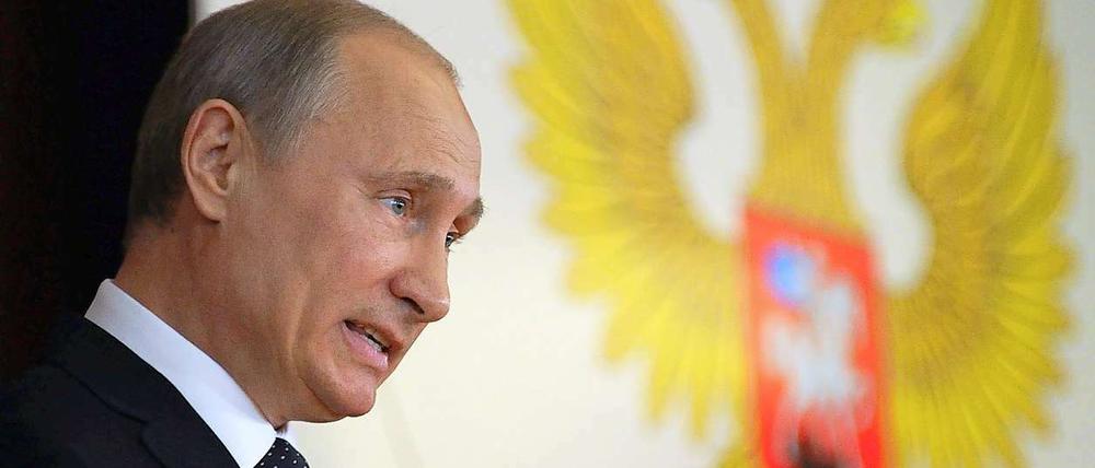 Russland will die nächste geplante Waffenlieferung nach Syrien nicht durchführen. Hintergrund sei die unklare Lage im Krisenland.