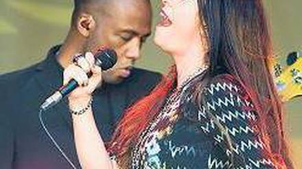 Zorn und Schmerz. Alanis Morissette bei ihrem Berliner Auftritt. Foto: dapd