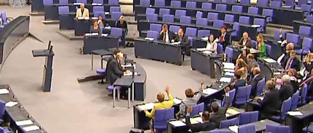 Schwarz-Gelb beschließt das Meldegesetz, was jetzt von der eigenen Regierung wieder kassiert wird.