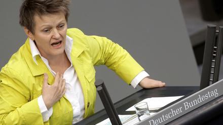 Grünen-Fraktionschefin sieht Verbraucherschutzministerin Ilse Aigner (CSU) in der Verantwortung.