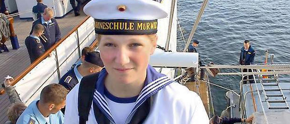 Die damals 18-jährige Kadettin Jenny B. stürzte 2009 von der Gorch Fock und ertrank.