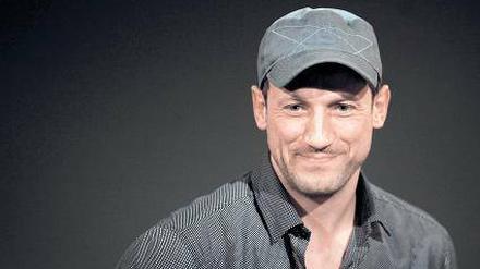 Bekennender Single ist der neue „Tatort“-Kommissar Thorsten Falke, den Wotan Wilke Möhring spielt. Sein erster Fall spielt in Hamburg und soll im kommenden Jahr im Ersten ausgestrahlt werden.