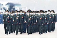 Unter den rund 3000 Abgeordneten beim Volkskongress sind auch zahlreiche Militärs.