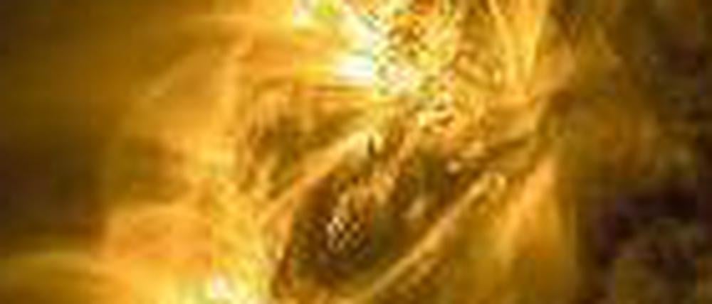 Stürmisch. Das Foto von 2012 zeigt Plasmaeruptionen auf der Sonne.
