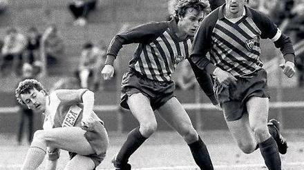 Seriensieger. Mit Thomas Doll (Mitte) und Frank Rohde wurde der BFC Dynamo zehnmal in Folge DDR-Meister. Nach der Wende wechselten beide in die Bundesliga.